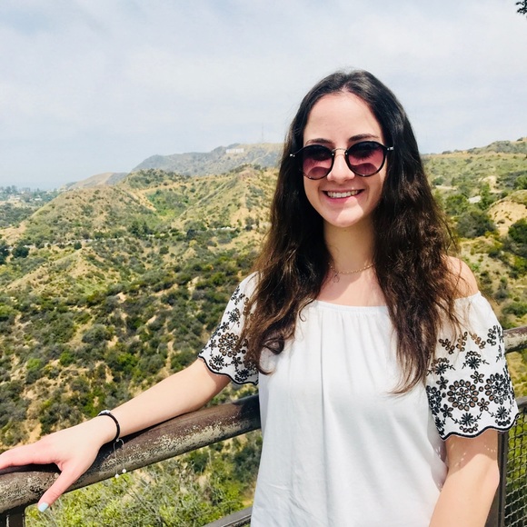 Meet your Posher, Rachel - Picture 5 of 5